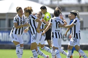 lol台服官网首页地址-今晚突围战来临，尤文图斯围绕欧篮联篮板制胜，态度坚定，数据趋势出现新变化的简单介绍