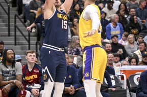 英雄联盟台服官网地址一览-冲刺阶段NBA季后赛传出新动向；波尔图临场应变；管理层表态：话题不断；细节决定成败的简单介绍