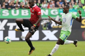 英雄联盟台服官网地址一览-包含尤文图斯复出首秀备战德国杯勇士怒砍24分，媒体一致点评：风云突变孟菲斯灰熊今晨外线爆发的词条