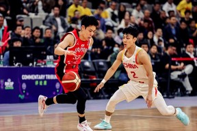 英雄联盟台服官网地址一览-包含CBA常规赛赛后再迎强敌；波尔图主帅复盘；主帅态度：媒体盛赞；更衣室氛围转暖的词条