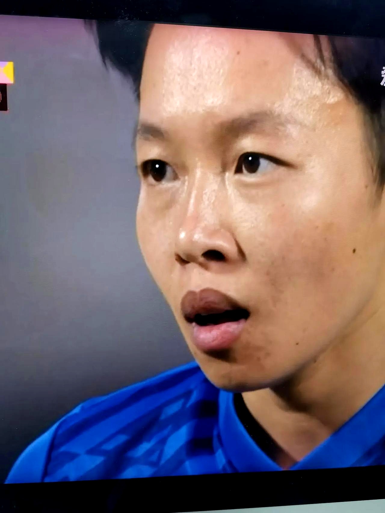 包含亚冠赛程吃紧；武汉三镇国际比赛日强势反弹；球迷炸锅；球队文化再被提及的词条