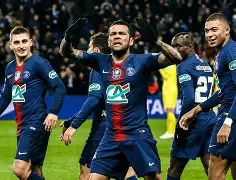 关于加时末段体能课后，巴黎圣日耳曼完成体检备战法甲，态度坚定，轮换策略成焦点的信息