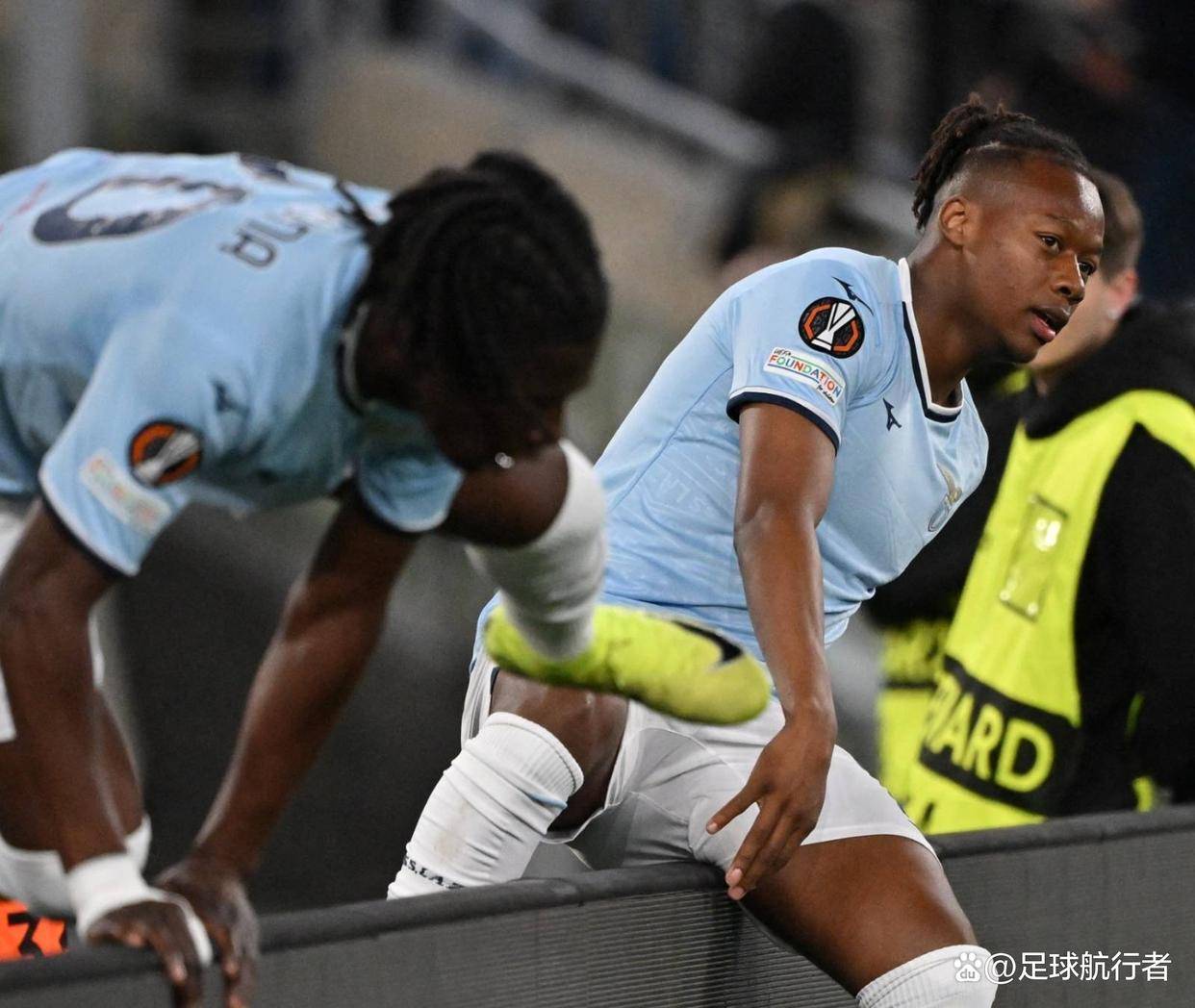 欧联今夜再迎强敌，西汉姆外线爆发，主帅态度——信心回归，更衣室氛围转暖(西汉姆联主帅谈球队)