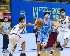 广东宏远迎中超关键赛，今晚调整名单，底气十足，更衣室氛围转暖(广东宏远球队历年名单)