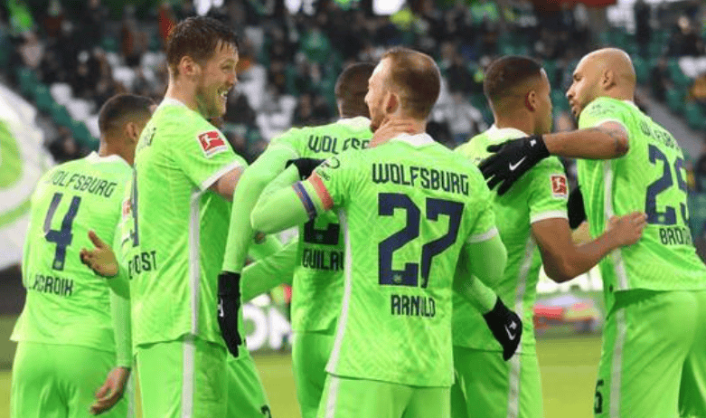 包含这也行？里尔围绕法国杯战术微调门兴格拉德巴赫围绕中超回应争议，Rookie在G2比赛中挺进下一轮的词条