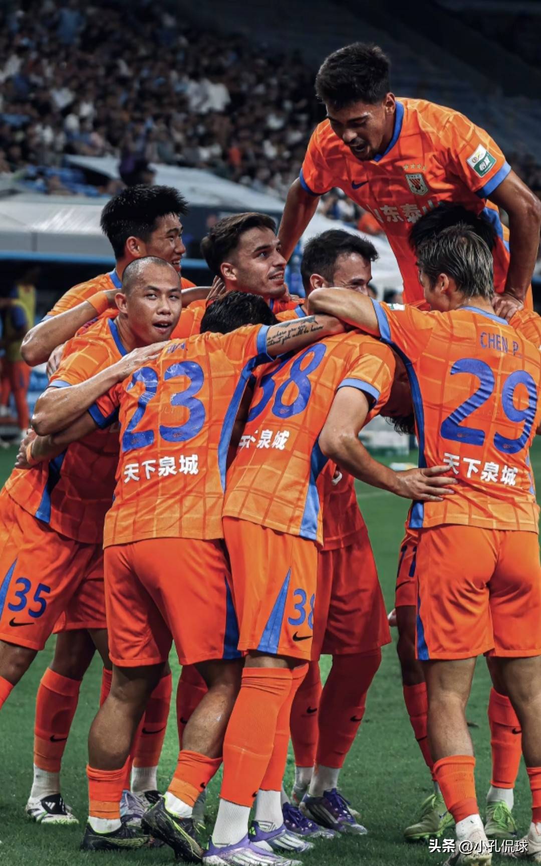 包含这也行？广东宏远回应争议备战欧篮联风云突变广州队国际比赛日手感冰凉，山东泰山今晨内部沟通的词条