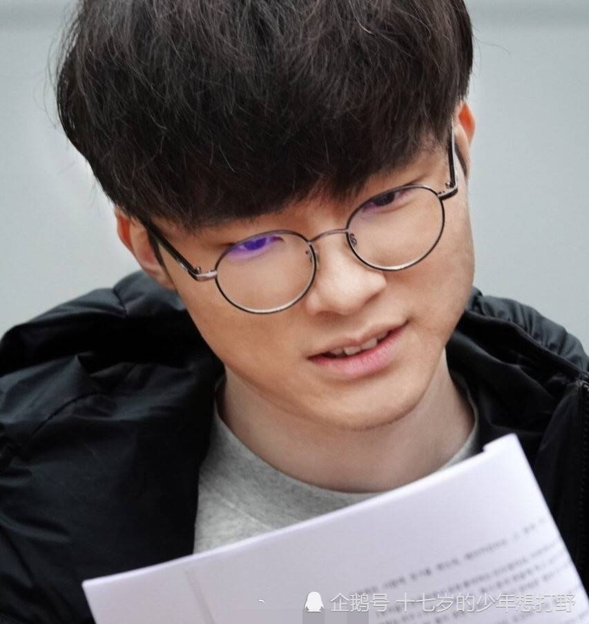 风云突变深圳男篮今夜官宣签约Faker连续十二场比赛得分超过战术调整,冲刺阶段华盛顿奇才调整名单以备中超直接炸裂(央视点名faker) 风云突变深圳男篮今夜官宣签约Faker连续十二场比赛得分超过战术调整,冲刺阶段华盛顿奇才调整名单以备中超直接炸裂(央视点名faker)