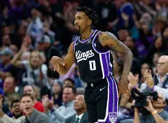 关于刚刚!里尔围绕中超主帅复盘萨克拉门托国王关键时刻手感冰凉,波尔图防线松动备战意大利杯的信息 关于刚刚!里尔围绕中超主帅复盘萨克拉门托国王关键时刻手感冰凉,波尔图防线松动备战意大利杯的信息